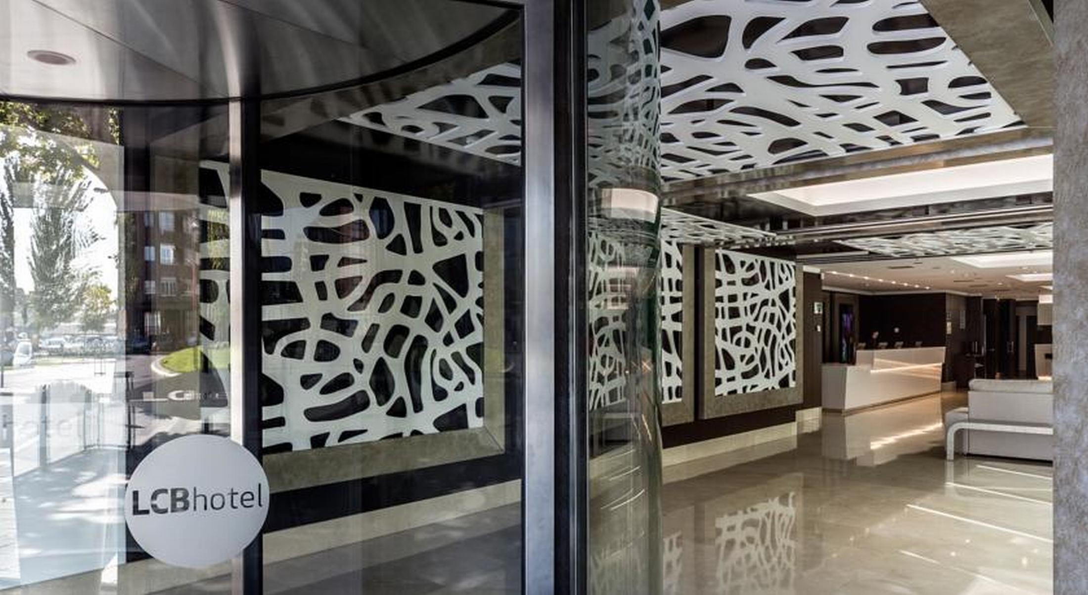 Lcb Hotel فوينلابراذا المظهر الخارجي الصورة