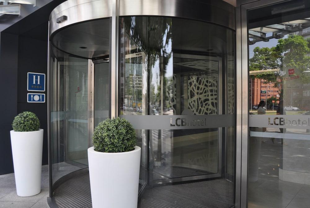 Lcb Hotel فوينلابراذا المظهر الخارجي الصورة