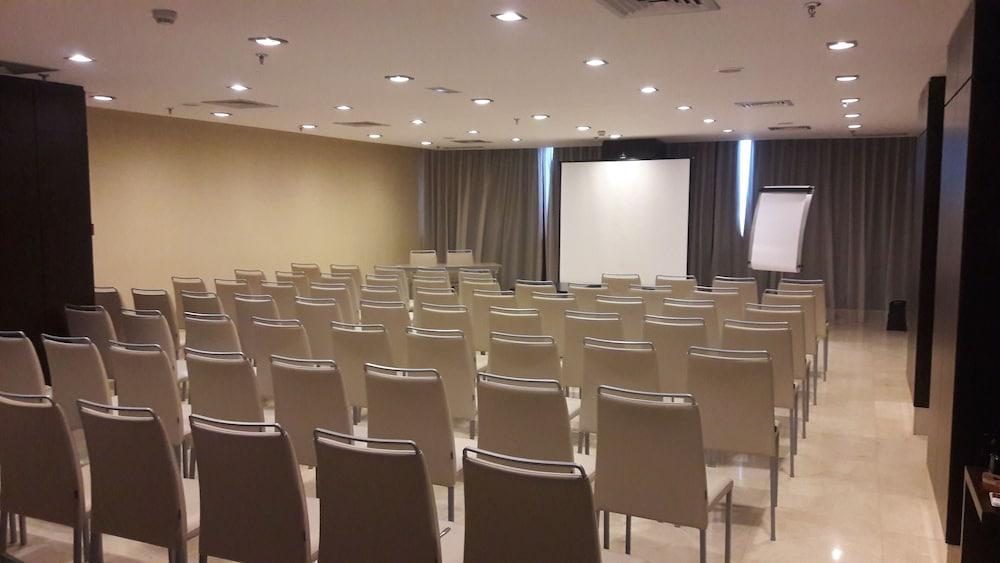 Lcb Hotel فوينلابراذا المظهر الخارجي الصورة