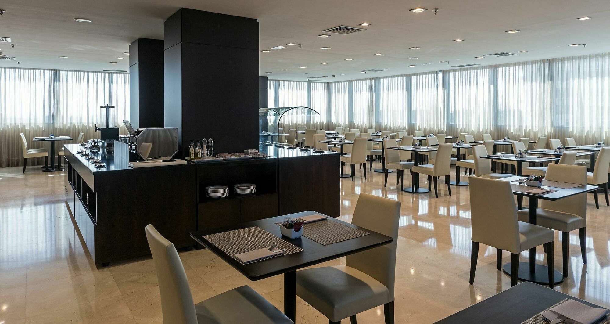 Lcb Hotel فوينلابراذا المظهر الخارجي الصورة